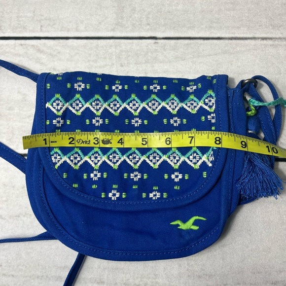 Hollister Crossbody Purse - Picture 5 of 6